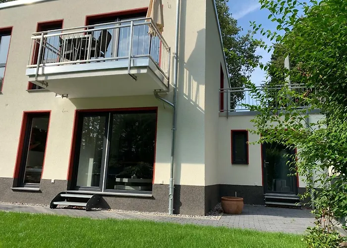 Sonnige Mit Terrasse Appartement