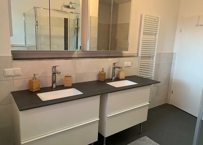 Sonnige Mit Terrasse * Essen